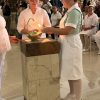 Ceremonia de Graduación y del Paso de la Luz en la Escuela de Enfermería de La Paz