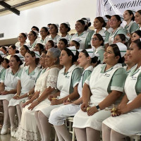 Ceremonia de Graduación y del Paso de la Luz en la Escuela de Enfermería de La Paz