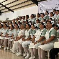 Ceremonia de Graduación y del Paso de la Luz en la Escuela de Enfermería de La Paz