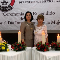 Ceremonia de Velas realizada por la Federación del Estado de México.