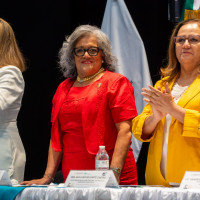 La Federación reconoce a la Lic. Armida Aguirre Rojo por el homenaje otorgado por CONALEP Baja California Sur
