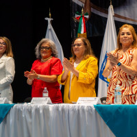 La Federación reconoce a la Lic. Armida Aguirre Rojo por el homenaje otorgado por CONALEP Baja California Sur