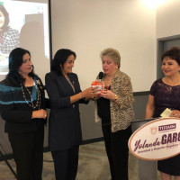 Reconocimiento a la labor y trayectoria de la Lic. Yolanda García Bañuelos