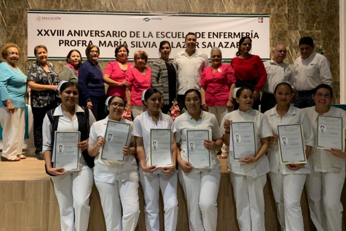 XXVIII Aniversario de la Escuela de Enfermería CONALEP La Paz BCS