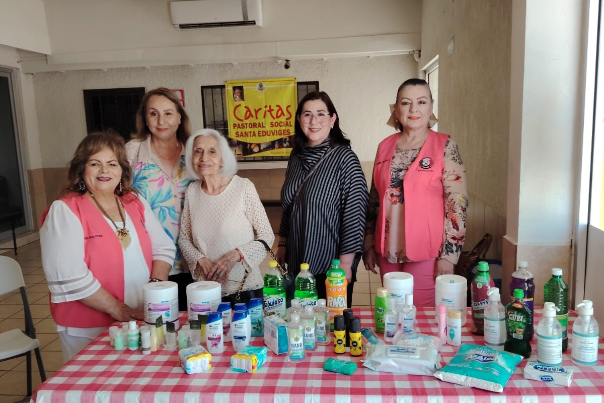 Entrega solidaria: Mujeres profesionistas apoyan a Casa del Migrante en San Luis Río Colorado