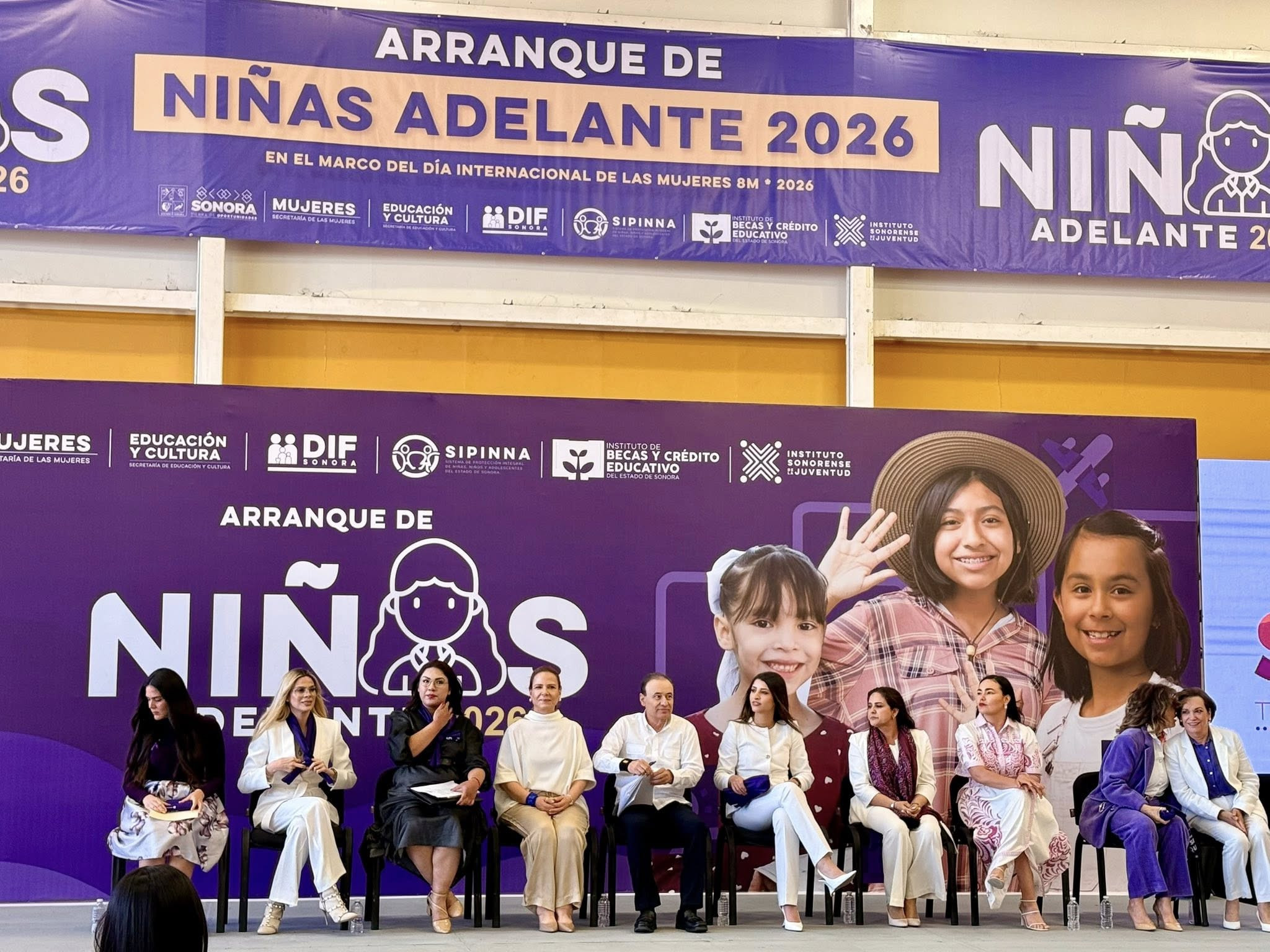 Mujeres Profesionistas y de Negocios de Hermosillo presentes en el arranque de #NiñasAdelante2026