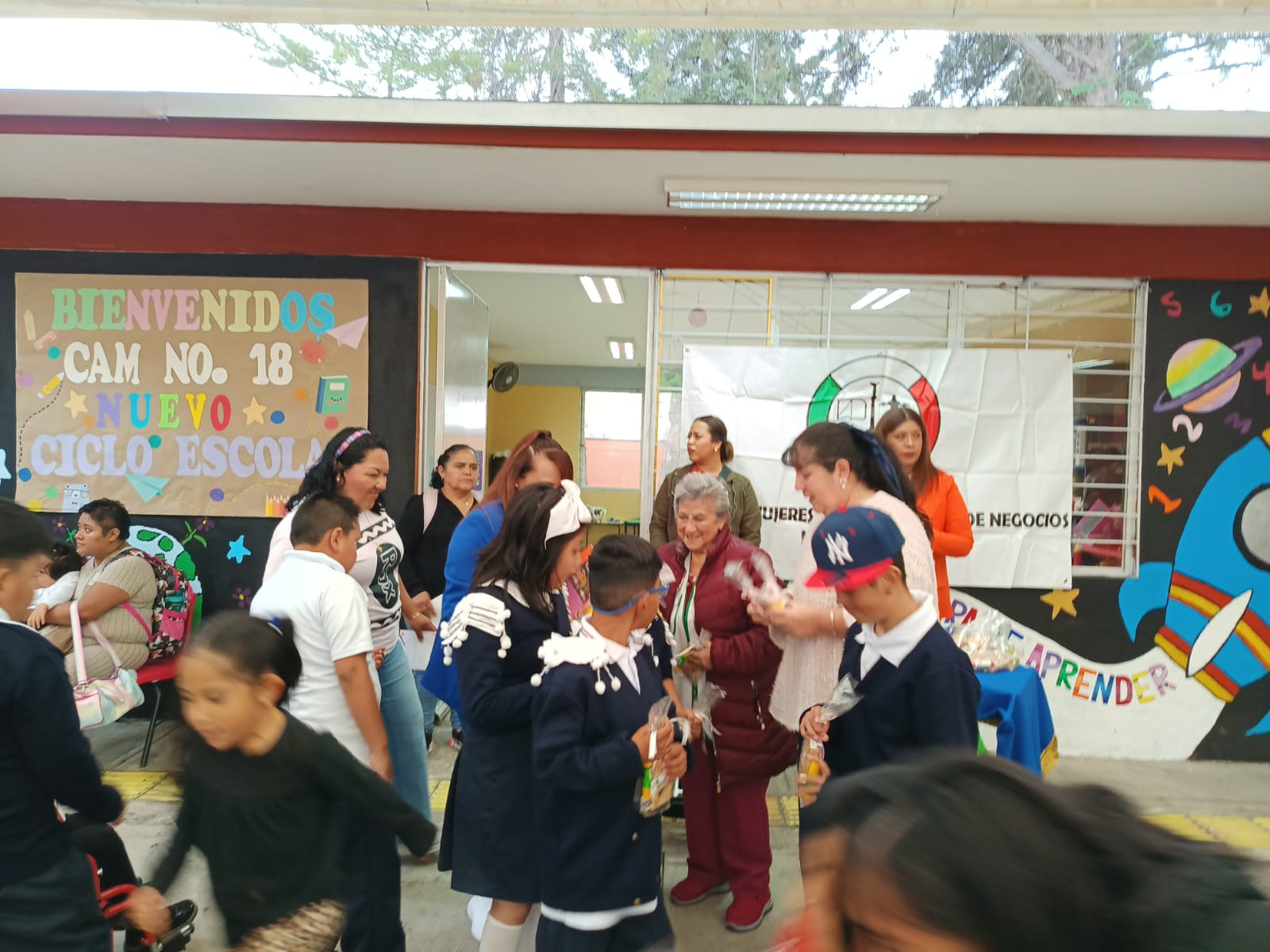 Club Naucalpan da la bienvenida al Ciclo Escolar 2026-2027 a los niños del CAM 18